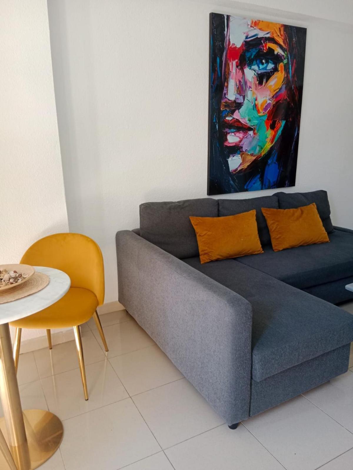 טורמולינוס Apartamentos El Velero מראה חיצוני תמונה